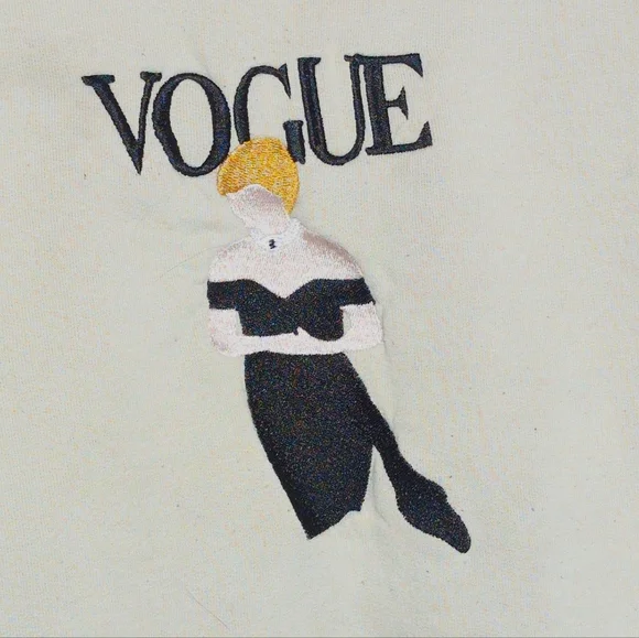 Gildan Vogue Embroidered Princess Diana Sz S Graphic Sweatshirt - Picture 2 of 5